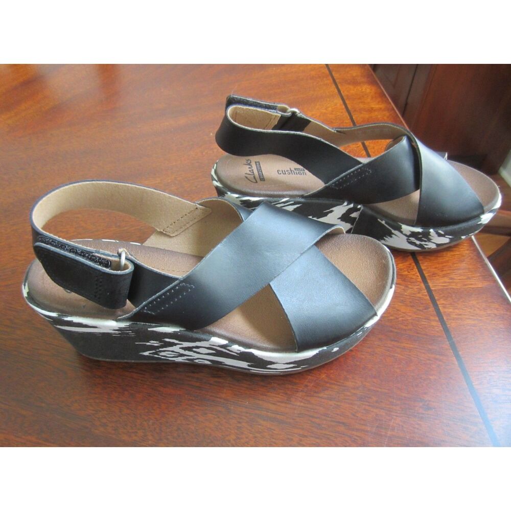 Clarks Stasha Hale Black & White Wedge Sandals Slingback  Women's 5 1/2 - Picture 2 of 5